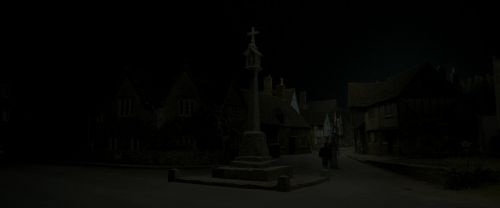 Click to view full size image
==============
EdP-Potterish490.jpg EdP-Potterish490.jpg