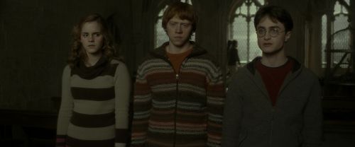 Click to view full size image
==============
EdP-Potterish5179.jpg EdP-Potterish5179.jpg