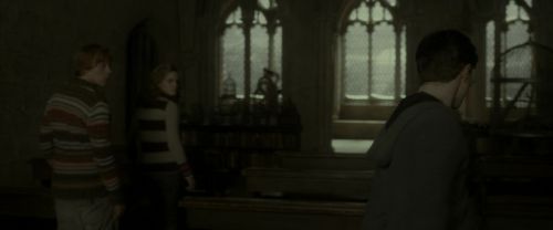Click to view full size image
==============
EdP-Potterish5232.jpg EdP-Potterish5232.jpg