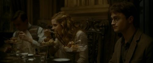 Click to view full size image
==============
EdP-Potterish5385.jpg EdP-Potterish5385.jpg