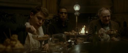 Click to view full size image
==============
EdP-Potterish5422.jpg EdP-Potterish5422.jpg