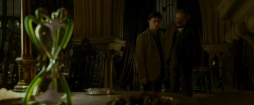 Click to view full size image
==============
EdP-Potterish5577.jpg EdP-Potterish5577.jpg