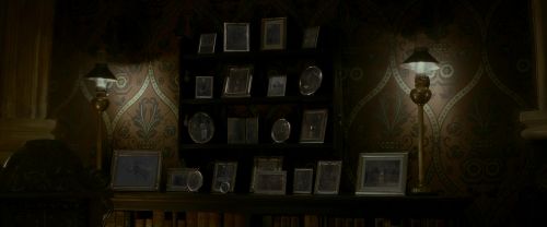 Click to view full size image
==============
EdP-Potterish5612.jpg EdP-Potterish5612.jpg
