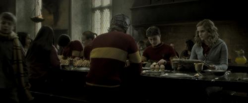Click to view full size image
==============
EdP-Potterish5770.jpg EdP-Potterish5770.jpg