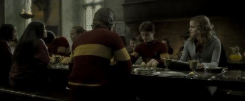 Click to view full size image
==============
EdP-Potterish5779.jpg EdP-Potterish5779.jpg