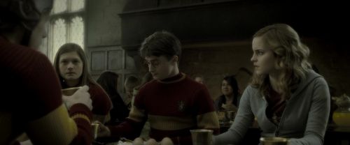 Click to view full size image
==============
EdP-Potterish5859.jpg EdP-Potterish5859.jpg