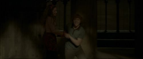 Click to view full size image
==============
EdP-Potterish6210.jpg EdP-Potterish6210.jpg