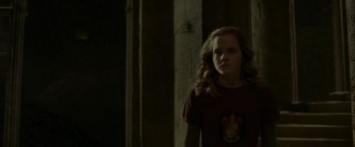 Click to view full size image
==============
EdP-Potterish6240.jpg EdP-Potterish6240.jpg