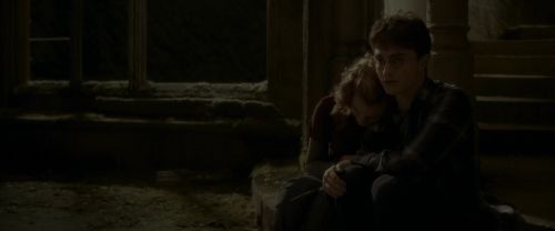 Click to view full size image
==============
EdP-Potterish6282.jpg EdP-Potterish6282.jpg