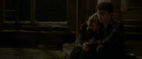 Click to view full size image
==============
EdP-Potterish6288.jpg EdP-Potterish6288.jpg