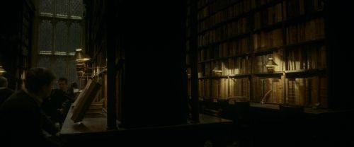 Click to view full size image
==============
EdP-Potterish6387.jpg EdP-Potterish6387.jpg