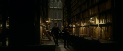 Click to view full size image
==============
EdP-Potterish6396.jpg EdP-Potterish6396.jpg