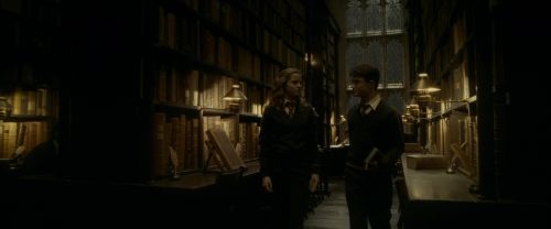 Click to view full size image
==============
EdP-Potterish6407.jpg EdP-Potterish6407.jpg