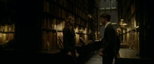 Click to view full size image
==============
EdP-Potterish6420.jpg EdP-Potterish6420.jpg