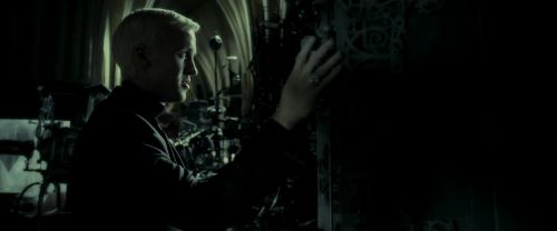 Click to view full size image
==============
EdP-Potterish6567.jpg EdP-Potterish6567.jpg