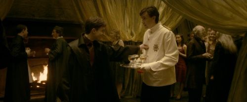 Click to view full size image
==============
EdP-Potterish6621.jpg EdP-Potterish6621.jpg