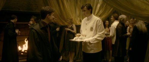 Click to view full size image
==============
EdP-Potterish6627.jpg EdP-Potterish6627.jpg