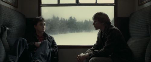 Click to view full size image
==============
EdP-Potterish6961.jpg EdP-Potterish6961.jpg