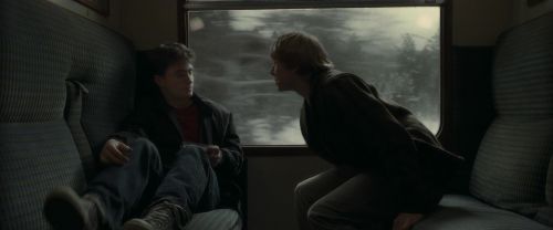 Click to view full size image
==============
EdP-Potterish7025.jpg EdP-Potterish7025.jpg