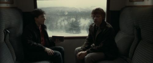 Click to view full size image
==============
EdP-Potterish7045.jpg EdP-Potterish7045.jpg