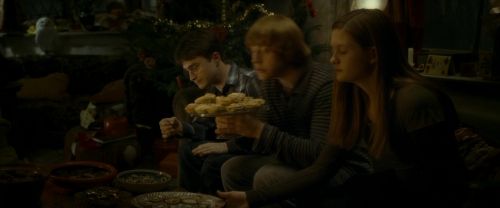 Click to view full size image
==============
EdP-Potterish7194.jpg EdP-Potterish7194.jpg