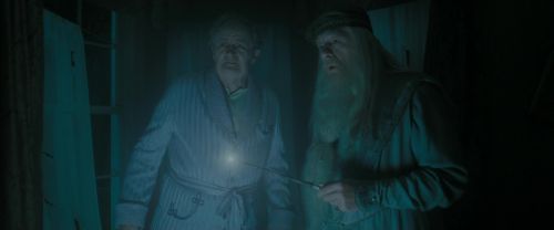 Click to view full size image
==============
EdP-Potterish737.jpg EdP-Potterish737.jpg
