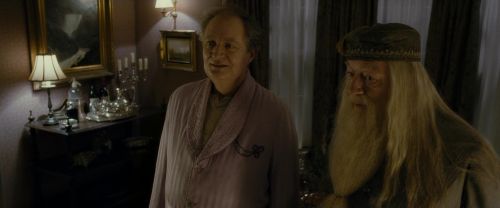 Click to view full size image
==============
EdP-Potterish803.jpg EdP-Potterish803.jpg