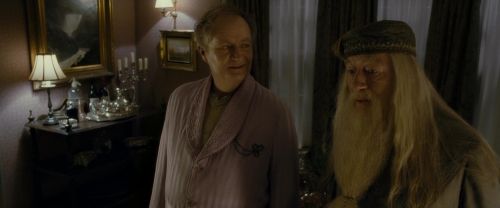 Click to view full size image
==============
EdP-Potterish804.jpg EdP-Potterish804.jpg