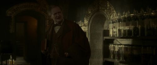 Click to view full size image
==============
EdP-Potterish8224.jpg EdP-Potterish8224.jpg