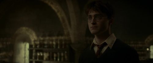Click to view full size image
==============
EdP-Potterish8231.jpg EdP-Potterish8231.jpg