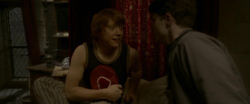 Click to view full size image
==============
EdP-Potterish8327.jpg EdP-Potterish8327.jpg