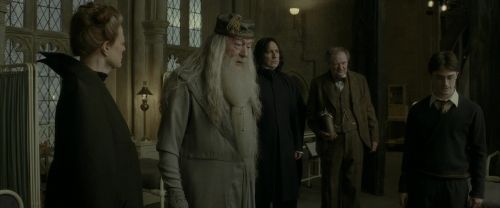 Click to view full size image
==============
EdP-Potterish8718.jpg EdP-Potterish8718.jpg
