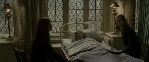 Click to view full size image
==============
EdP-Potterish8789.jpg EdP-Potterish8789.jpg