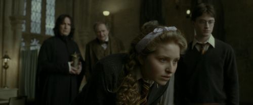 Click to view full size image
==============
EdP-Potterish8856.jpg EdP-Potterish8856.jpg