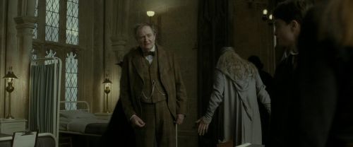 Click to view full size image
==============
EdP-Potterish8906.jpg EdP-Potterish8906.jpg
