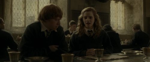 Click to view full size image
==============
EdP-Potterish9167.jpg EdP-Potterish9167.jpg