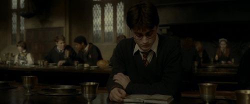 Click to view full size image
==============
EdP-Potterish9210.jpg EdP-Potterish9210.jpg