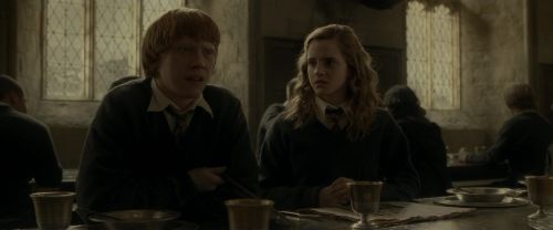 Click to view full size image
==============
EdP-Potterish9225.jpg EdP-Potterish9225.jpg