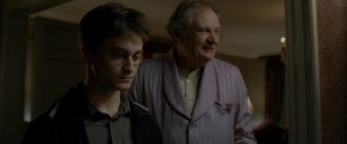 Click to view full size image
==============
EdP-Potterish930.jpg EdP-Potterish930.jpg