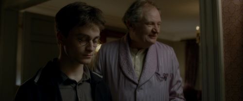 Click to view full size image
==============
EdP-Potterish931.jpg EdP-Potterish931.jpg