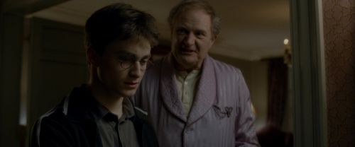 Click to view full size image
==============
EdP-Potterish934.jpg EdP-Potterish934.jpg