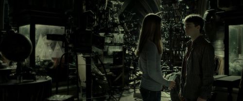 Click to view full size image
==============
EdP-Potterish9748.jpg EdP-Potterish9748.jpg