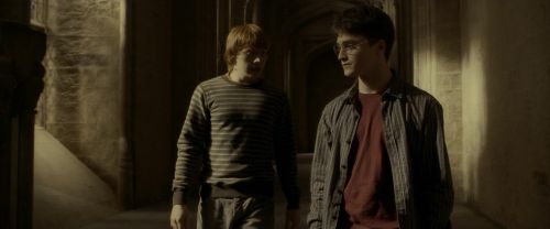 Click to view full size image
==============
EdP-Potterish9836.jpg EdP-Potterish9836.jpg