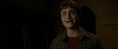 Click to view full size image
==============
EdP-Potterish9947.jpg EdP-Potterish9947.jpg
