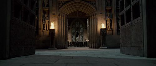 Click to view full size image
==============
HP7-2-Potterish-TeaserTrailer-124.jpg HP7-2-Potterish-TeaserTrailer-124.jpg
