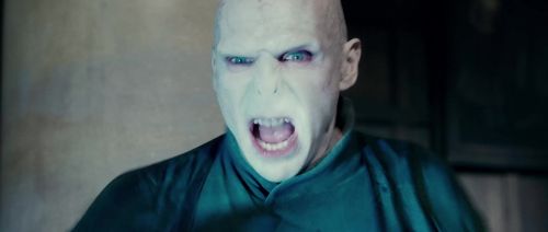 Click to view full size image
==============
HP7-2-Potterish-TeaserTrailer-162.jpg HP7-2-Potterish-TeaserTrailer-162.jpg