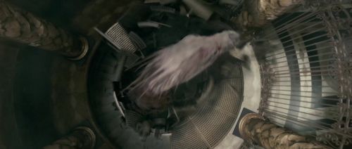 Click to view full size image
==============
HP7-2-Potterish-TeaserTrailer-216.jpg HP7-2-Potterish-TeaserTrailer-216.jpg