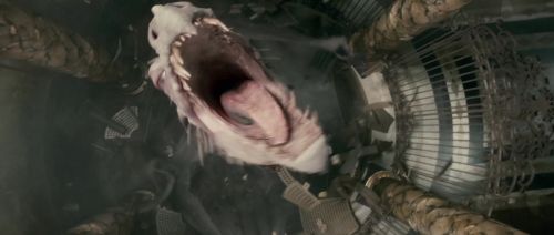 Click to view full size image
==============
HP7-2-Potterish-TeaserTrailer-220.jpg HP7-2-Potterish-TeaserTrailer-220.jpg
