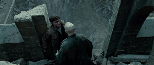 Click to view full size image
==============
HP7-2-Potterish-TeaserTrailer-259.jpg HP7-2-Potterish-TeaserTrailer-259.jpg