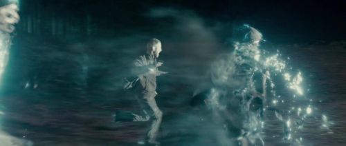 Click to view full size image
==============
HP7-2-Potterish-TeaserTrailer-334.jpg HP7-2-Potterish-TeaserTrailer-334.jpg